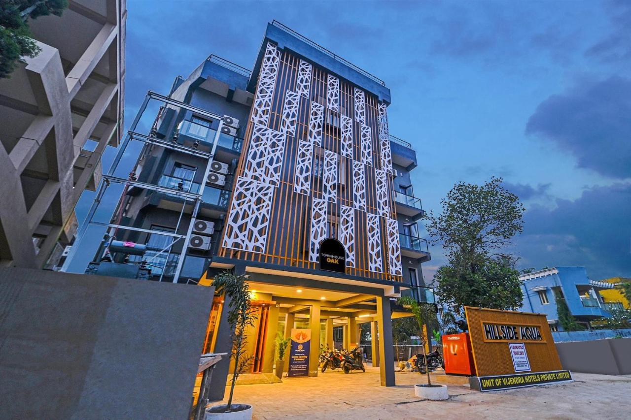 Hotel Super Townhouse Oak Hillside Aqua Khandagiri Exterior foto